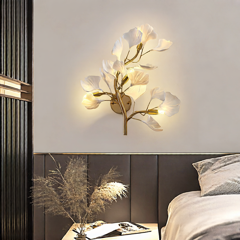 Ginkgo Leaf Wall Sconce – Minimalist Decorative Indoor Wall Light for Living Room