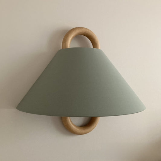 Retro Solid Wood Wall Lamp – Rustic Wooden Wall Sconce for Living Room