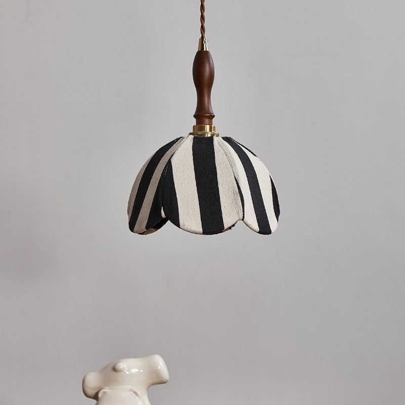 French Cream Pendant Light – Elegant Fabric Hanging Lamp for Bedroom & Dining Room