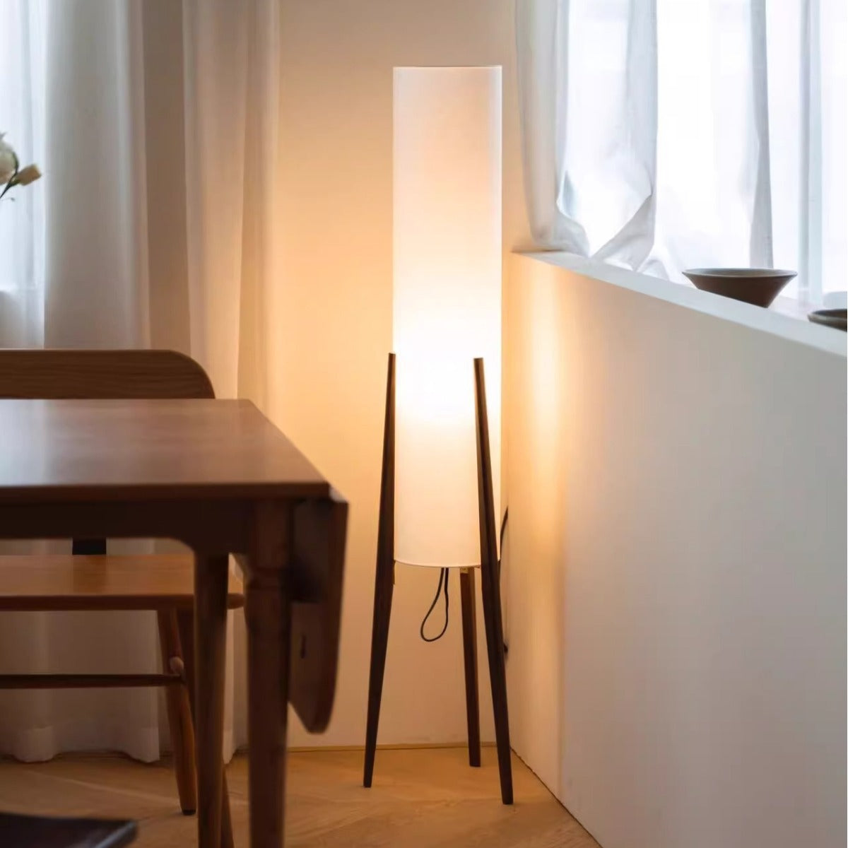 Retro Patina Floor Lamp – Vintage Industrial Standing Lamp for Living Room