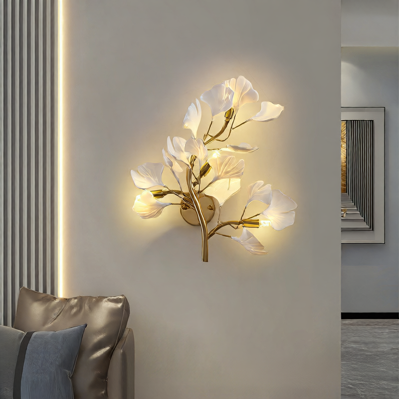 Ginkgo Leaf Wall Sconce – Minimalist Decorative Indoor Wall Light for Living Room