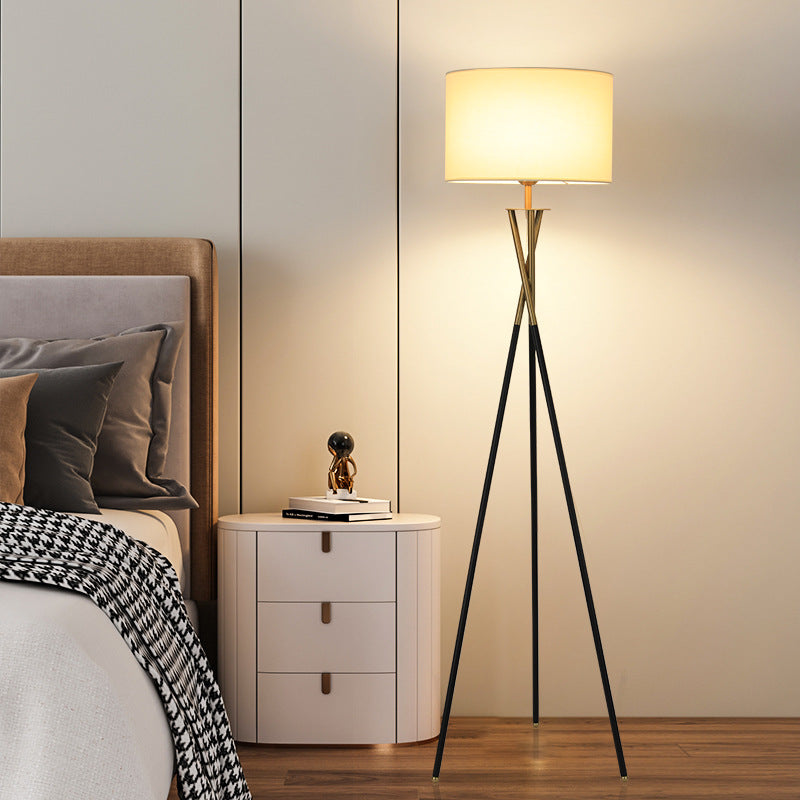 Tripod Floor Lamp – Minimalist Scandinavian Standing Lamp for Living Room