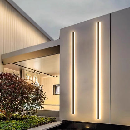 Minimalist Linear LED Outdoor Wall Light – Weatherproof Exterior Sconce