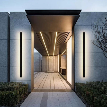 Acrylic Shell LED Strip Wall Light – Modern Waterproof Linear Wall Sconce for Outdoor Courtyards & Gardens