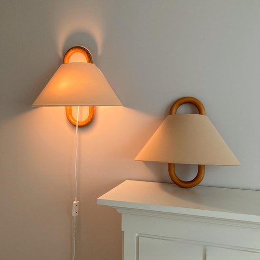 Retro Solid Wood Wall Lamp – Rustic Wooden Wall Sconce for Living Room